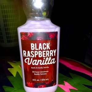 BATH & BODY WORKS LOTION